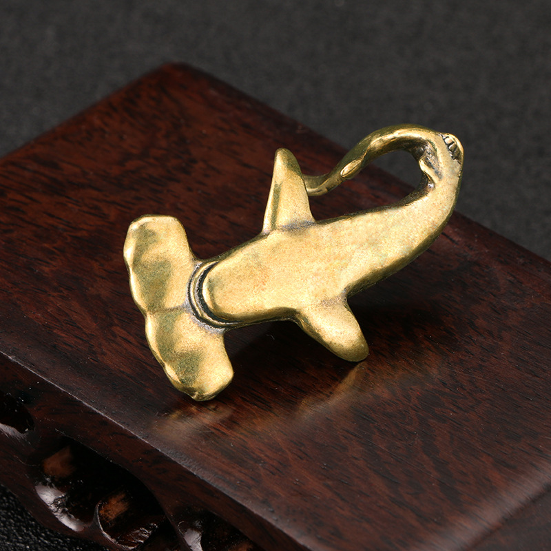 Hammerhead Shark Mosiężna deko – Retro Gaming Decor recenzja i cena