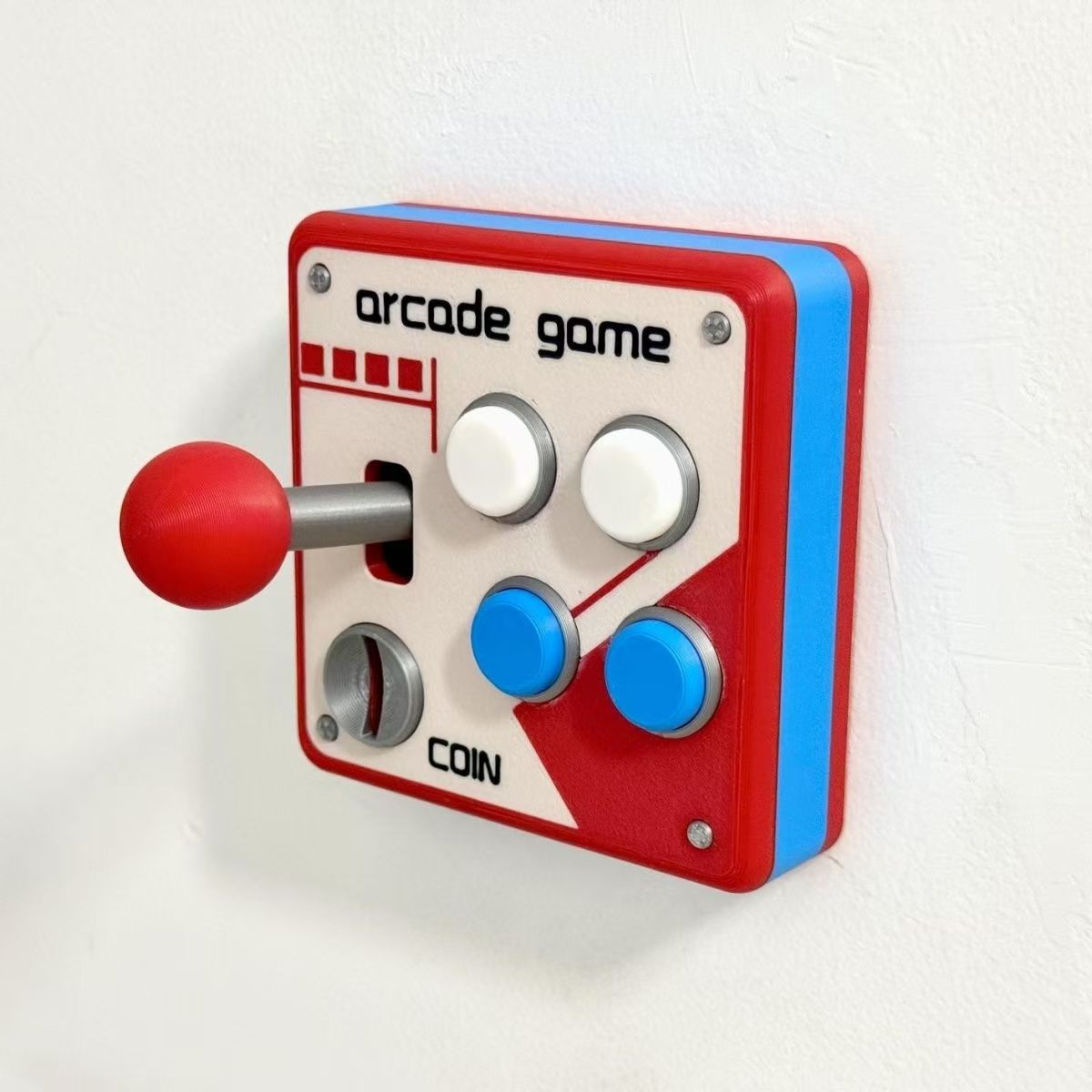 Dekoracyjna osłona na włącznik – Retro Gaming Projector recenzja i cena